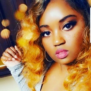 Meet your Posher, Lashay